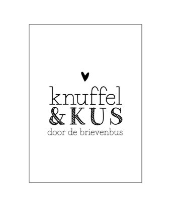 Ansichtkaart Knuffel & kus door de brievenbus