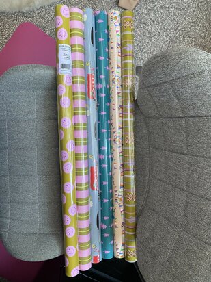 Pakket met 6 rollen cadeaupapier